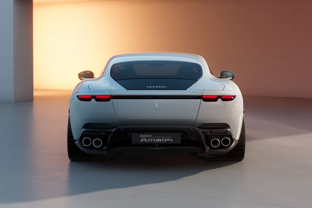 FERRARI AMALFI V8 640 ch coupé 2025