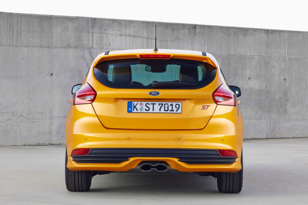 FORD FOCUS (III) ST 250 ch EcoBoost berline 2015