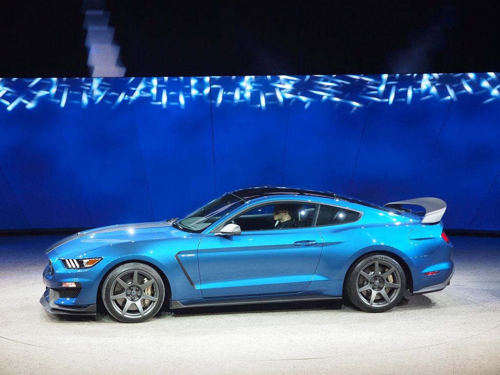 FORD MUSTANG VI (2015 - 2022) Shelby GT350R coupé 2015