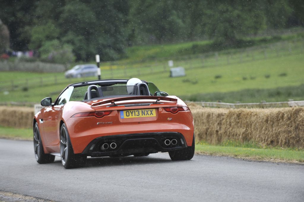 JAGUAR F-TYPE