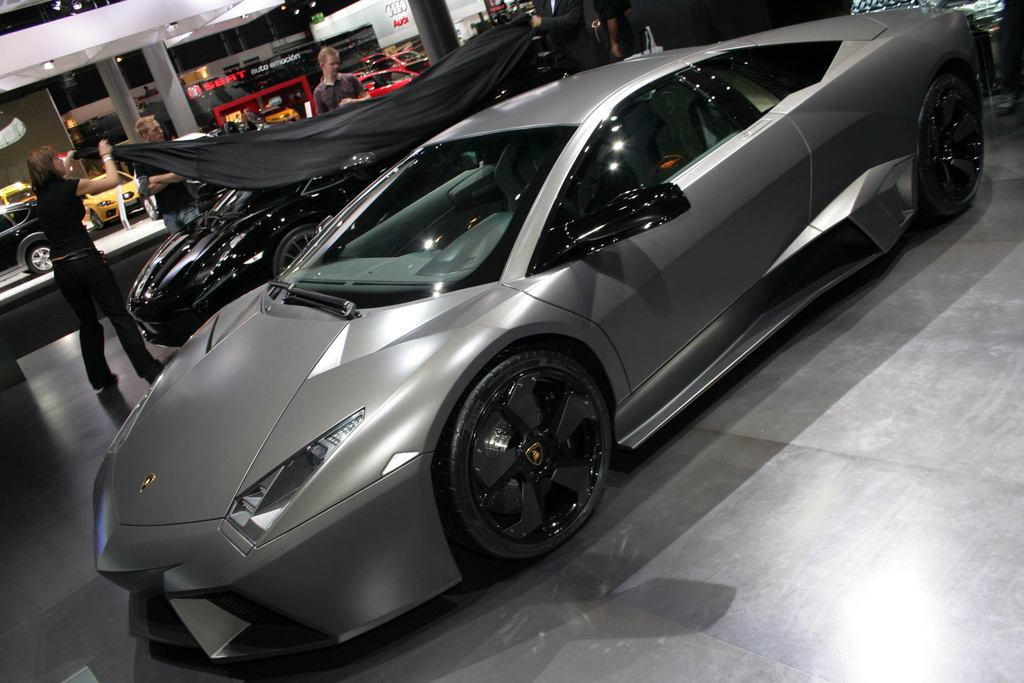 LAMBORGHINI REVENTON