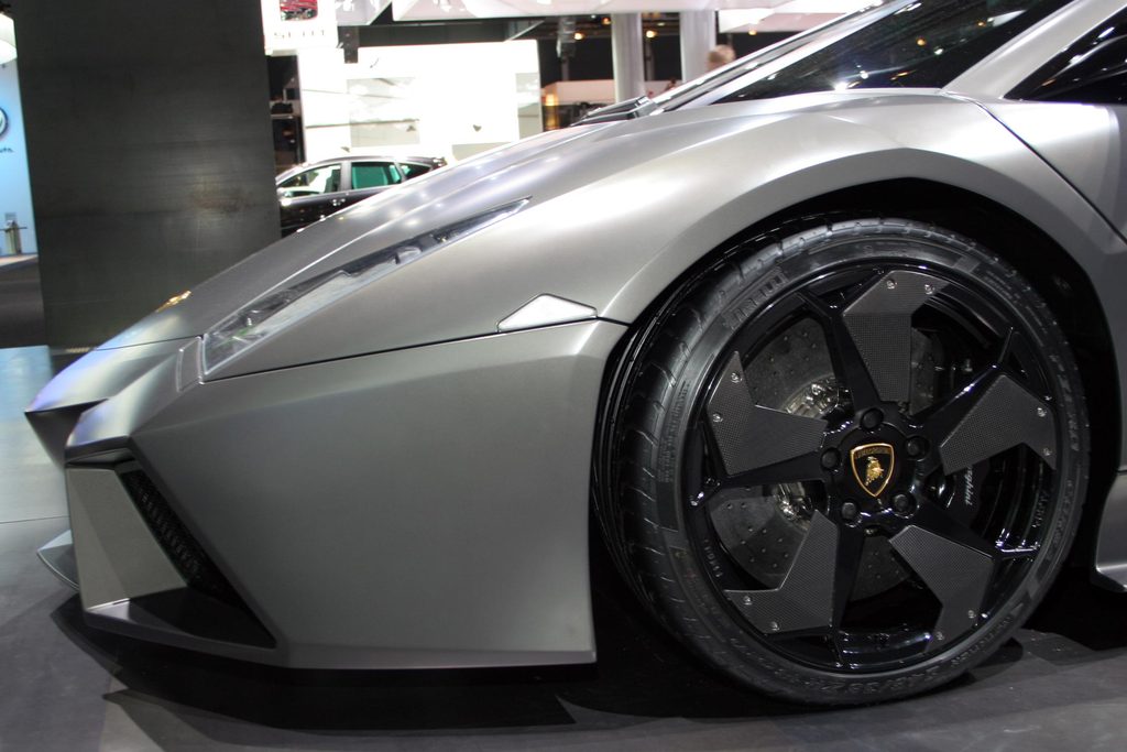 LAMBORGHINI REVENTON