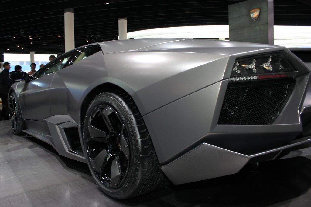 LAMBORGHINI REVENTON