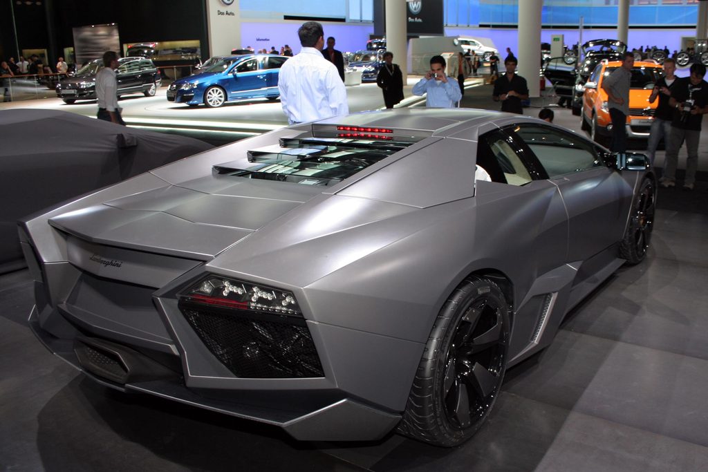 LAMBORGHINI REVENTON