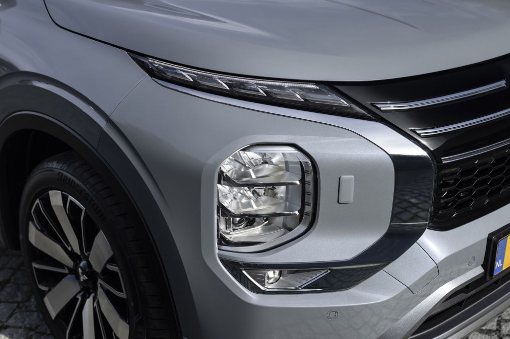 MITSUBISHI OUTLANDER (4) PHEV 306 ch SUV 2025