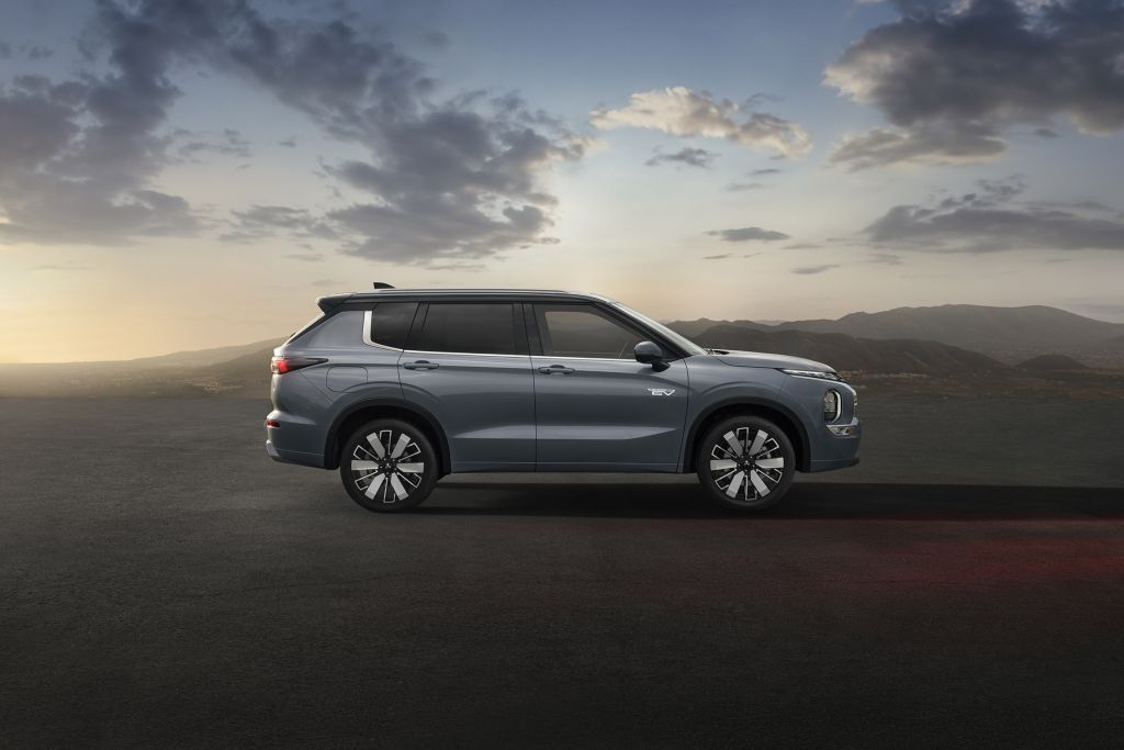 MITSUBISHI OUTLANDER (4) PHEV 306 ch SUV 2025