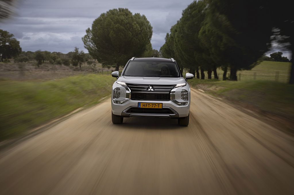 MITSUBISHI OUTLANDER (4) PHEV 306 ch SUV 2025