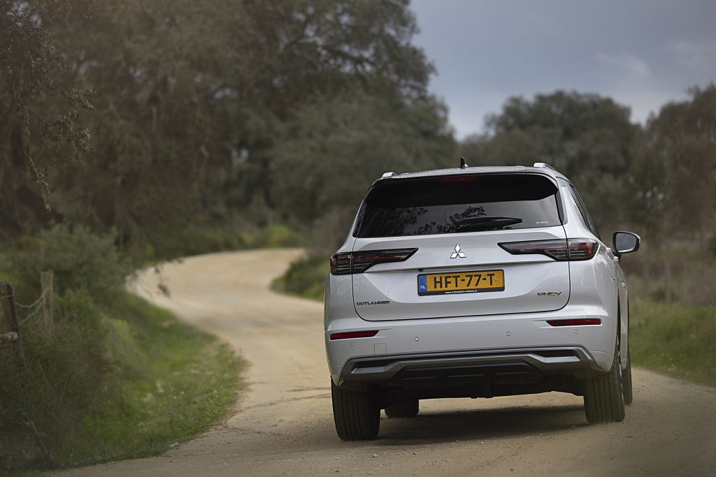 MITSUBISHI OUTLANDER (4) PHEV 306 ch SUV 2025