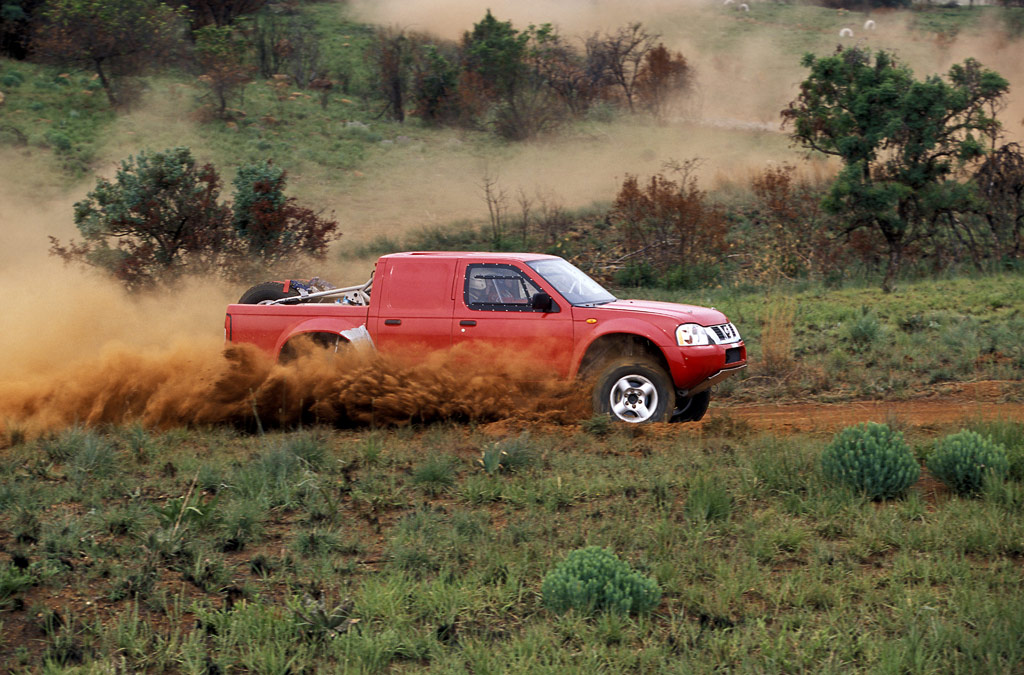 NISSAN PICKUP