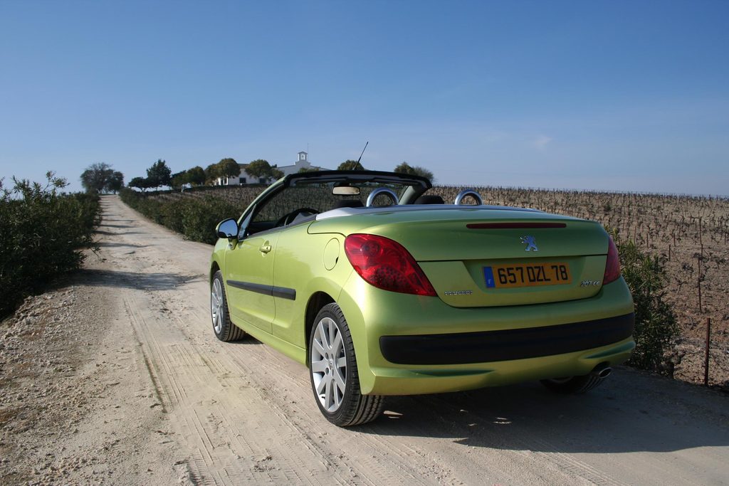 PEUGEOT 207 CC 1.6 THP 150 ch coupé-cabriolet 2007