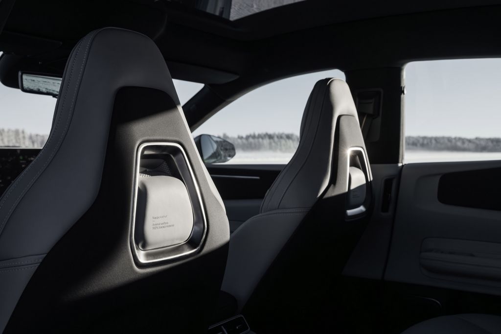 POLESTAR 4 Dual Motor 544 ch SUV 2025