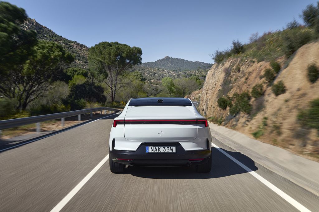 POLESTAR 4 Dual Motor 544 ch SUV 2025