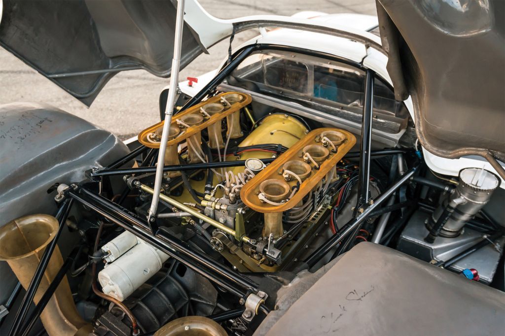 PORSCHE 908 Works Short-Tail Coupe compétition 1968