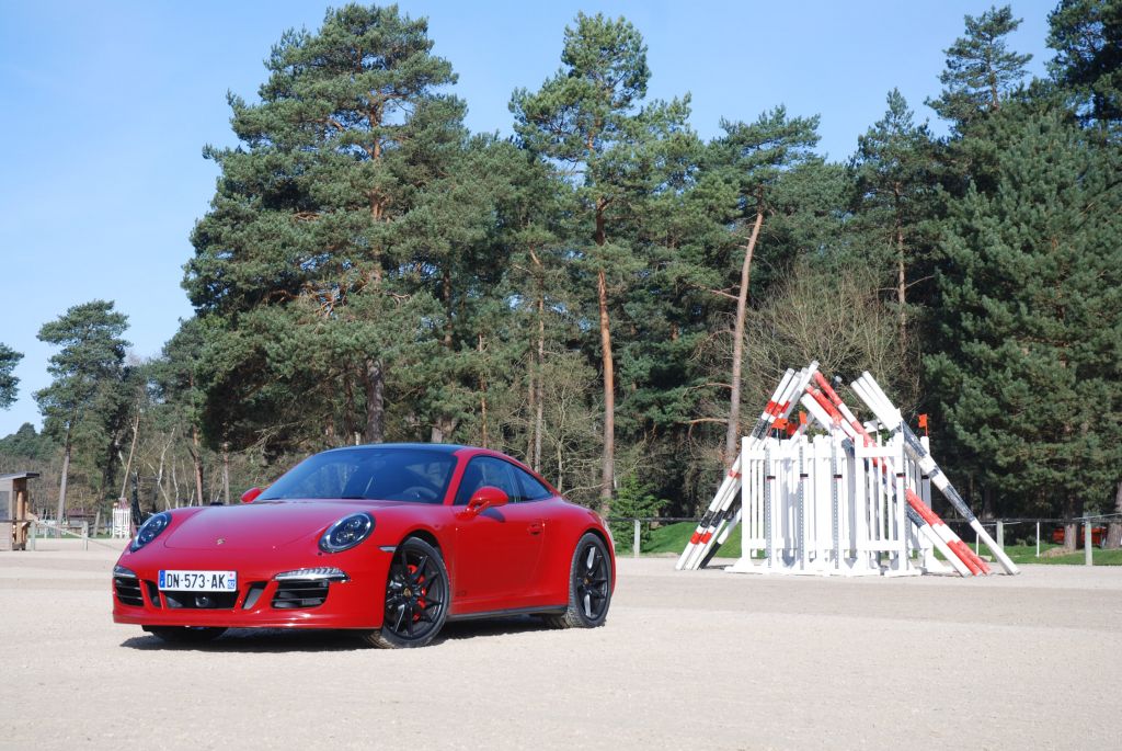 PORSCHE 911 (991) Carrera 4 GTS coupé 2015