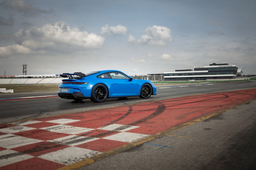 PORSCHE 911 (992) GT3 510 ch coupé 2021