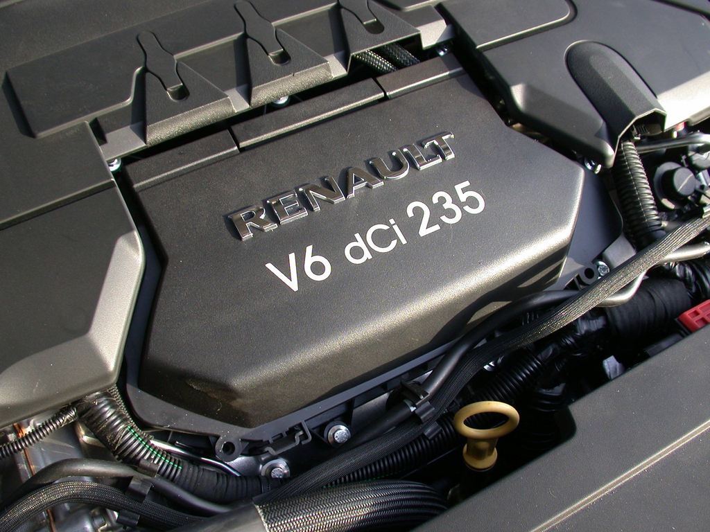 RENAULT LAGUNA (III) Coupé 3.0 V6 dCi 235 FAP coupé 2008