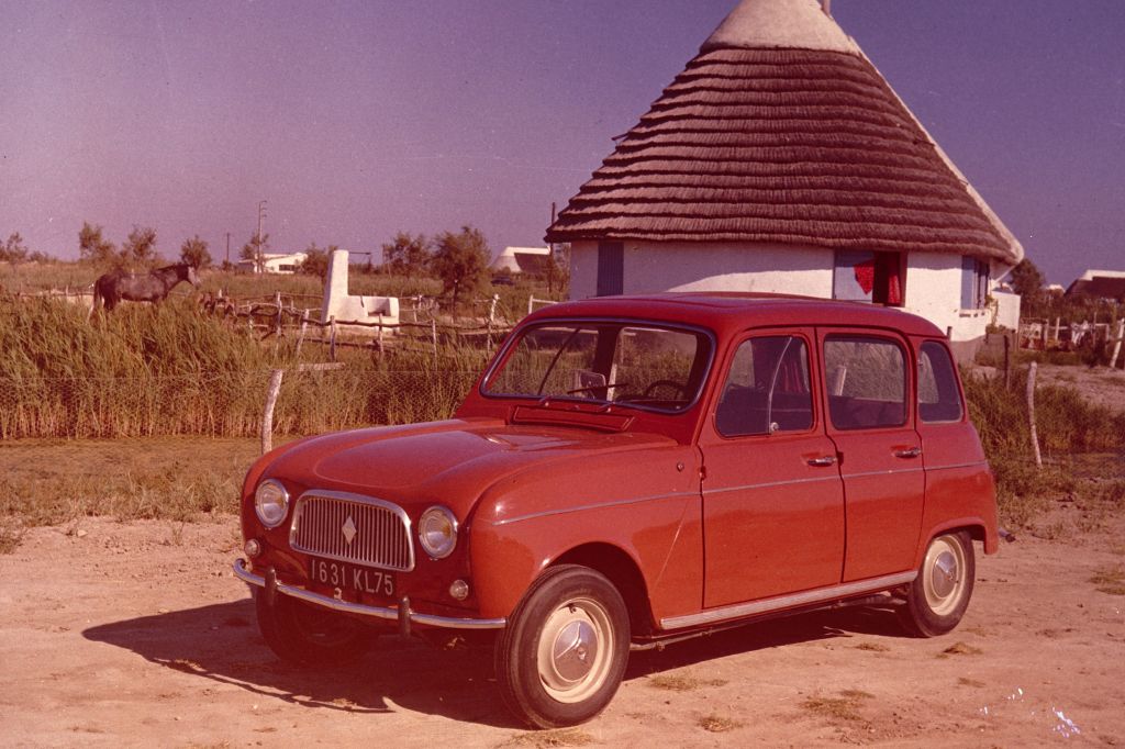 Numéro 4 : Renault 4 – 8,1 millions