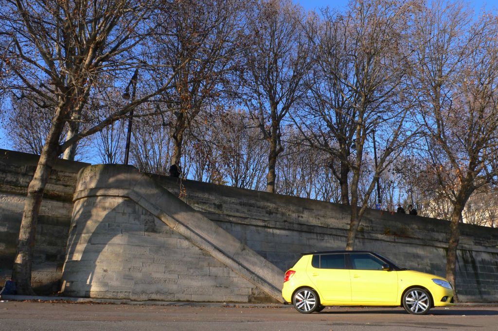 SKODA FABIA (2) 1.4 TSI 180 RS berline 2010