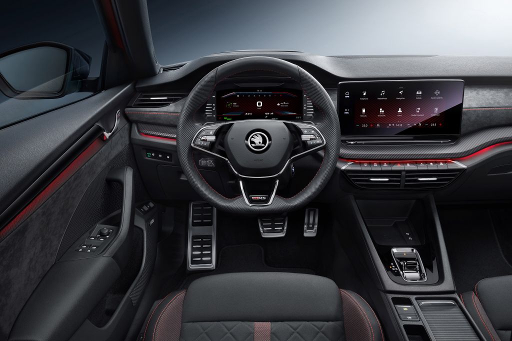 SKODA OCTAVIA (4) RS 2.0 TSI 245 ch berline 2021