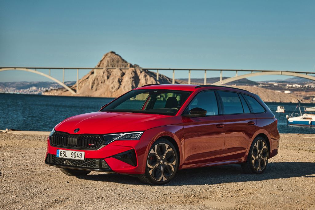 SKODA OCTAVIA (4) RS Combi 265 ch break 2025