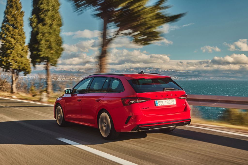 SKODA OCTAVIA (4) RS Combi 265 ch break 2025