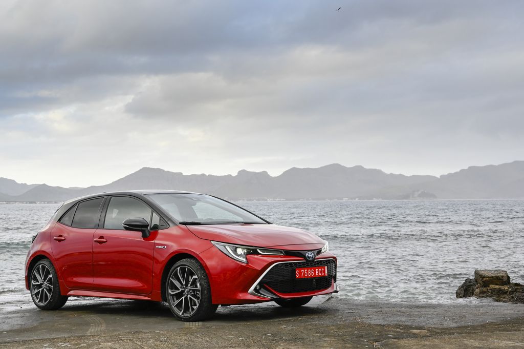 TOYOTA COROLLA (XII) 2.0 Hybrid 180 ch berline 2019