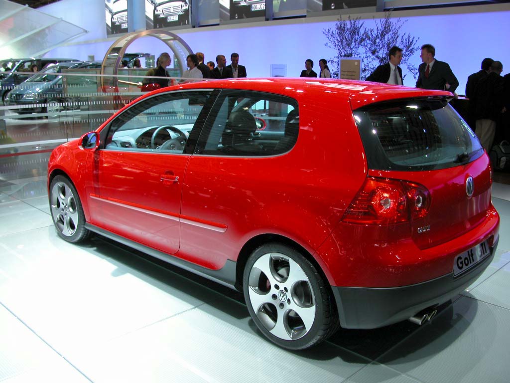 VOLKSWAGEN GOLF (5) GTI 2.0 200 ch coupé 2004