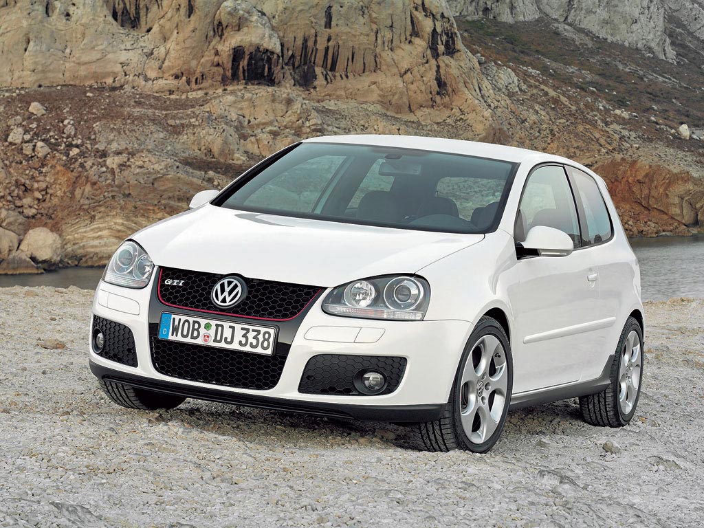 VOLKSWAGEN GOLF (5) GTI 2.0 200 ch coupé 2004