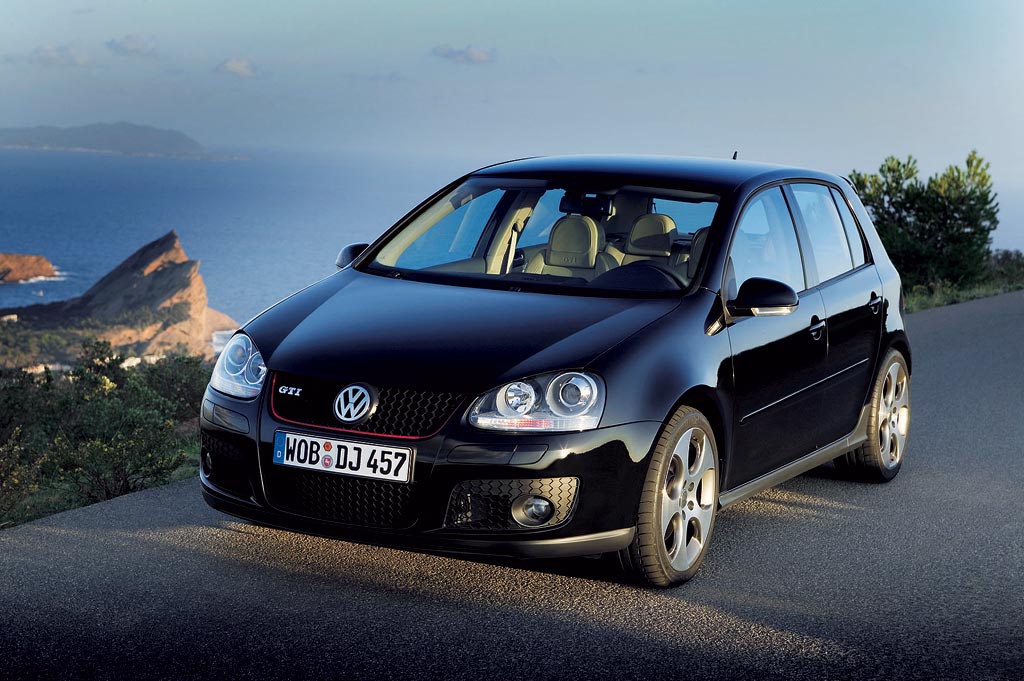 VOLKSWAGEN GOLF (5) GTI 2.0 200 ch coupé 2004