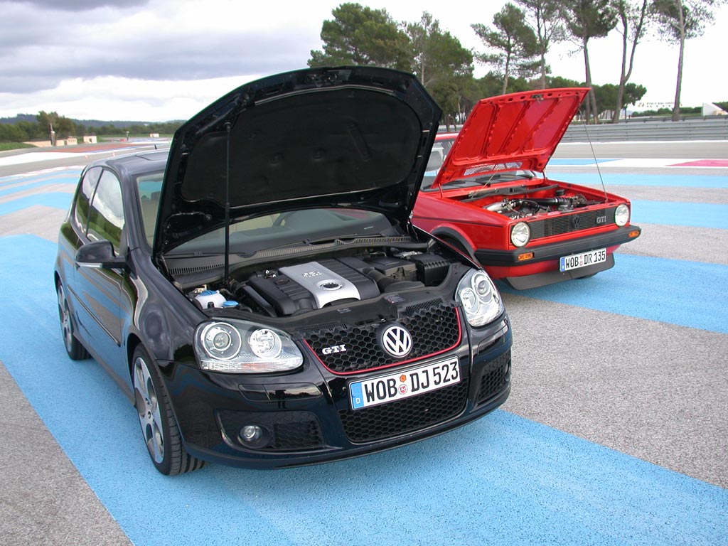 VOLKSWAGEN GOLF (5) GTI 2.0 200 ch coupé 2004