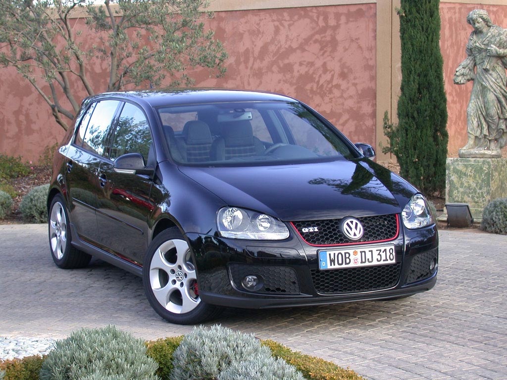 VOLKSWAGEN GOLF (5) GTI 2.0 200 ch coupé 2004