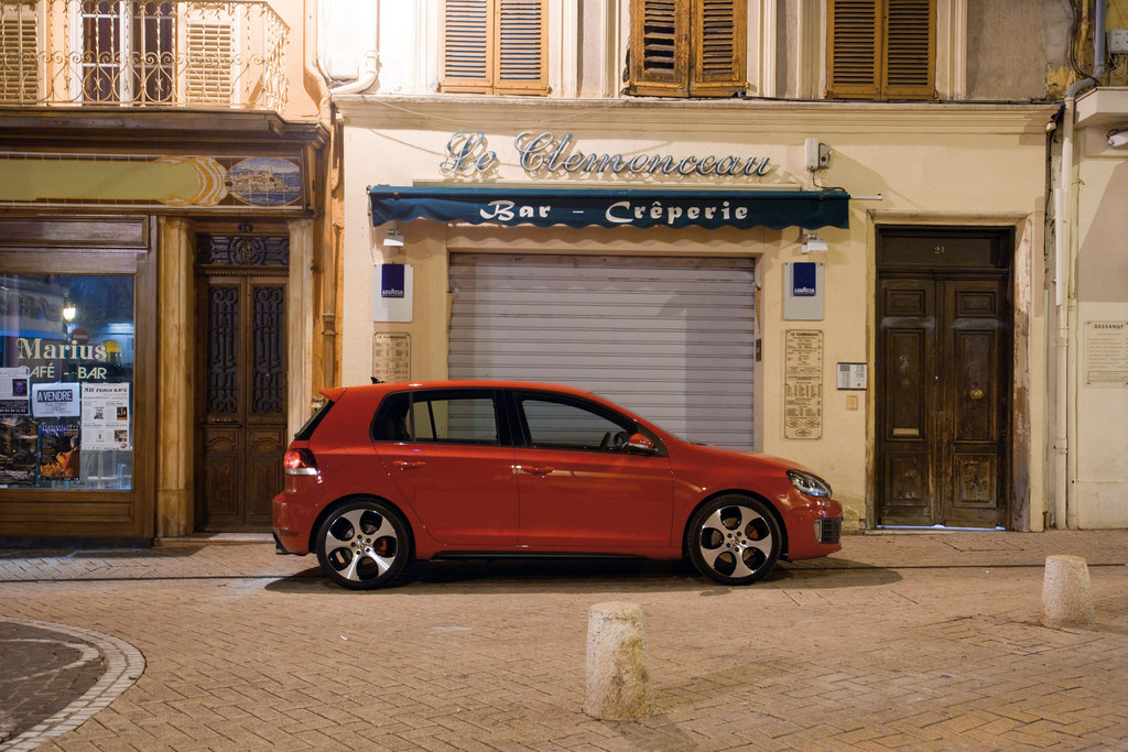 VOLKSWAGEN GOLF (6) GTI 2.0 TSI 210 ch berline 2009