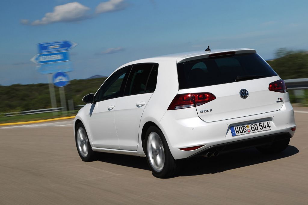 VOLKSWAGEN GOLF (7) 1.4 TSI 140 BlueMotion berline 2012