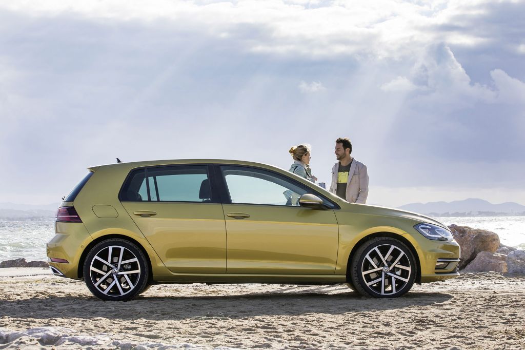 VOLKSWAGEN GOLF (7)  berline 2017