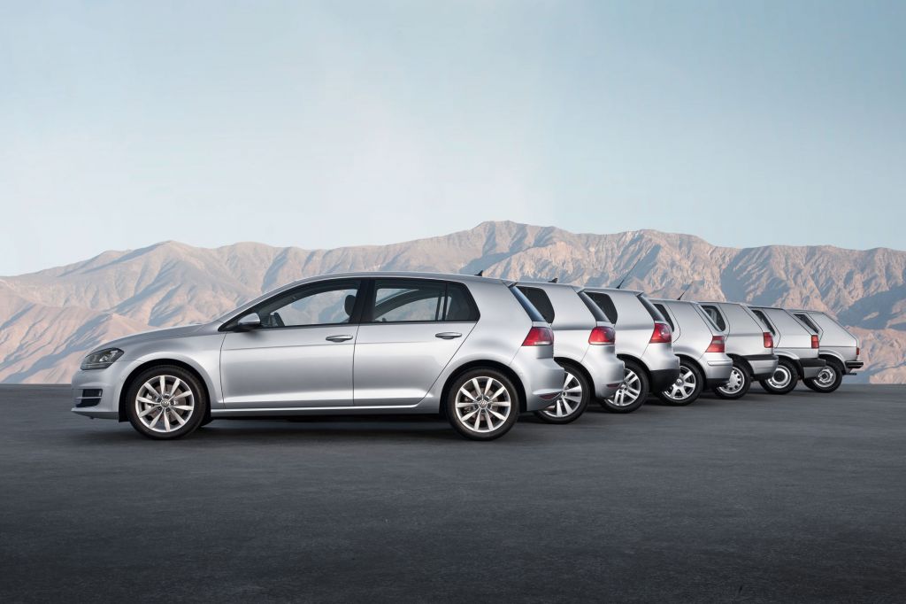 VOLKSWAGEN GOLF (7)  berline 2012