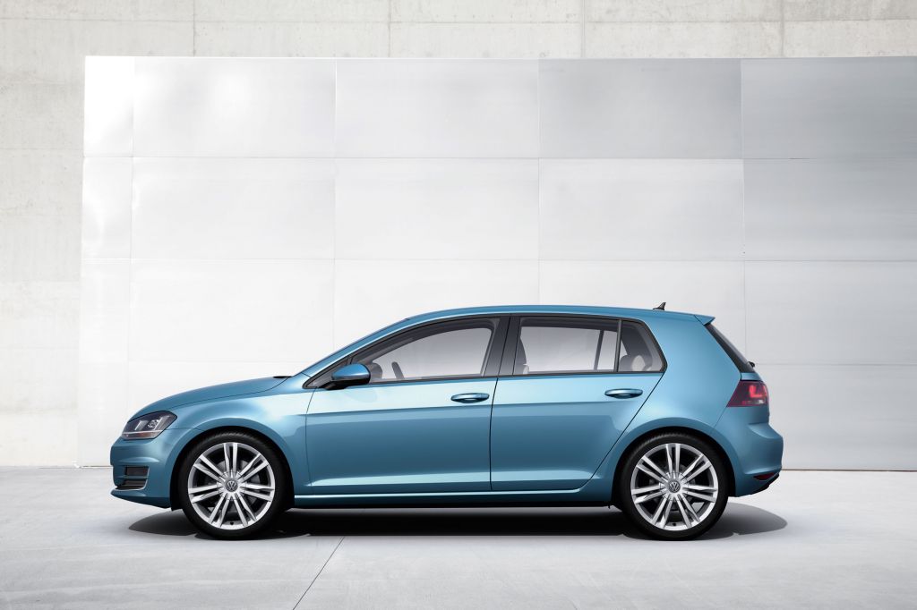 VOLKSWAGEN GOLF (7)  berline 2012