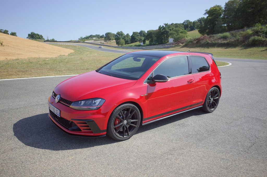 VOLKSWAGEN GOLF (7) GTI Clubsport berline 2016