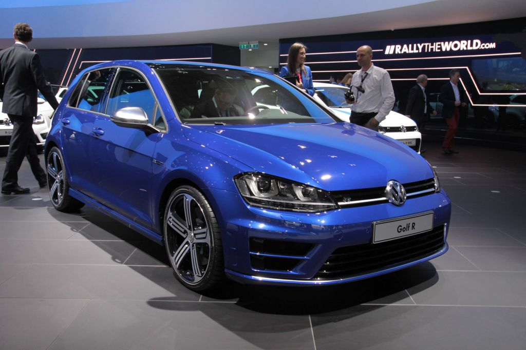 VOLKSWAGEN GOLF (7) R 2.0 TSI 300 berline 2013