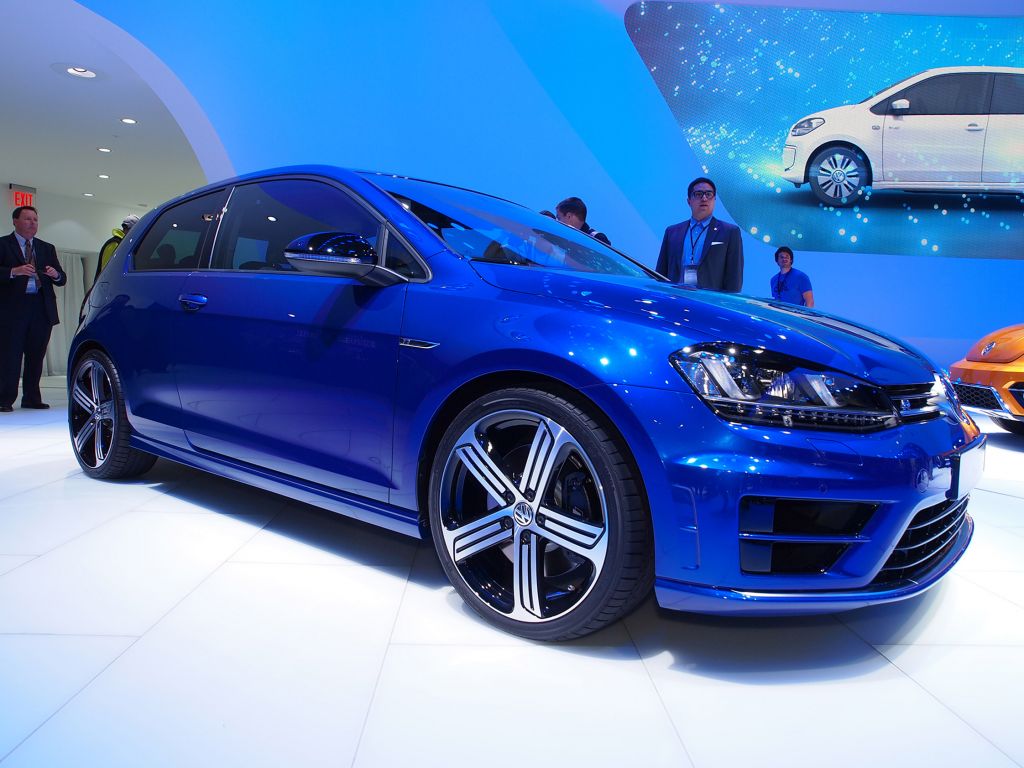 VOLKSWAGEN GOLF (7) R 2.0 TSI 300 coupé 2014