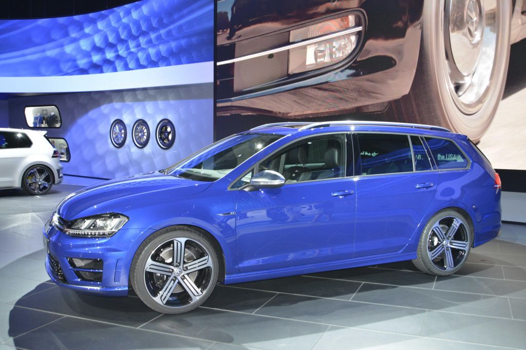 VOLKSWAGEN GOLF (7) R 2.0 TSI 300 break 2015