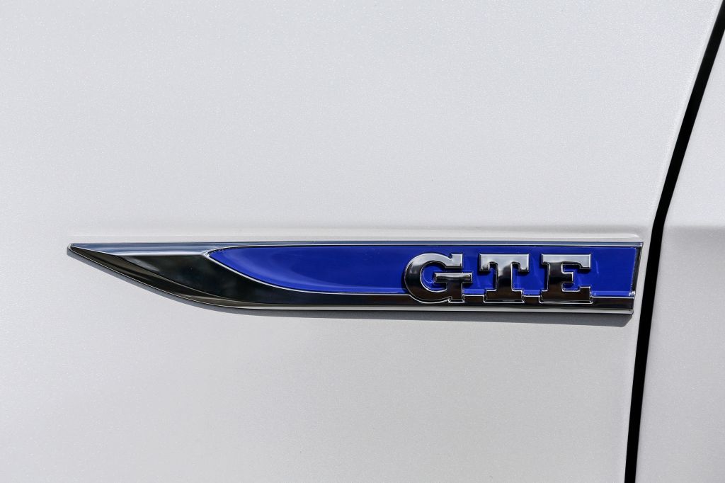VOLKSWAGEN GOLF (VII) GTE 1.4 TSI Plug-In-Hybrid berline 2014