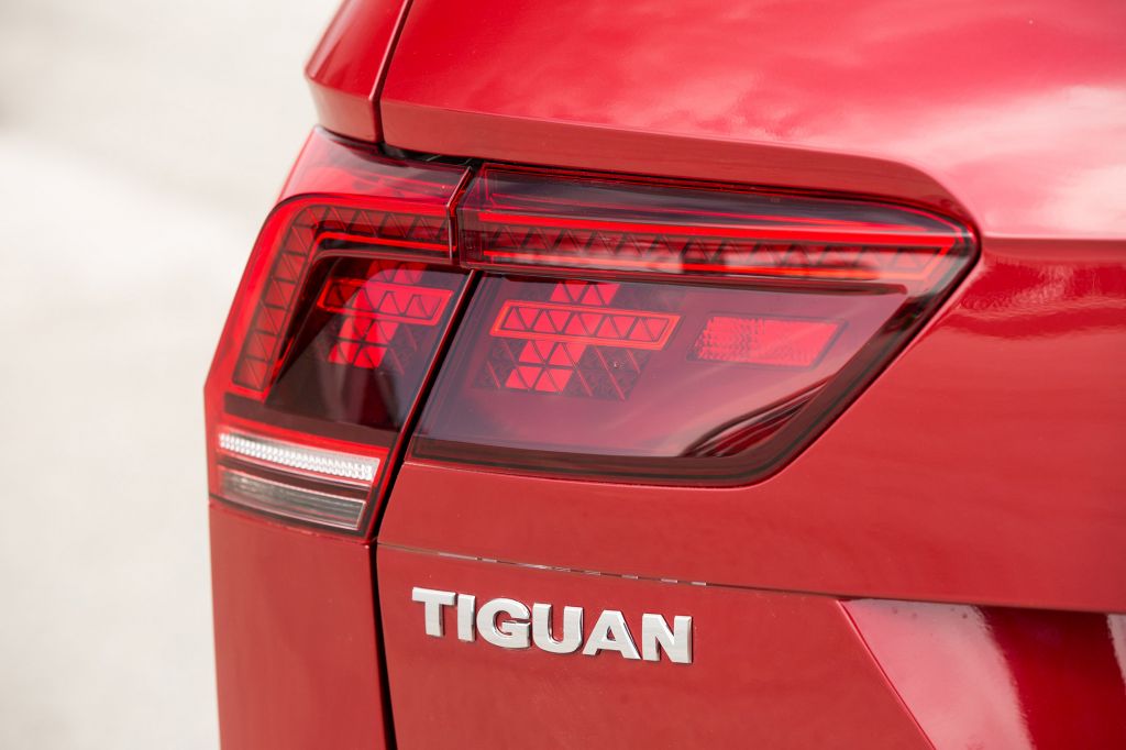VOLKSWAGEN TIGUAN (II) 2.0 TDI 4MOTION 190 ch SUV 2016