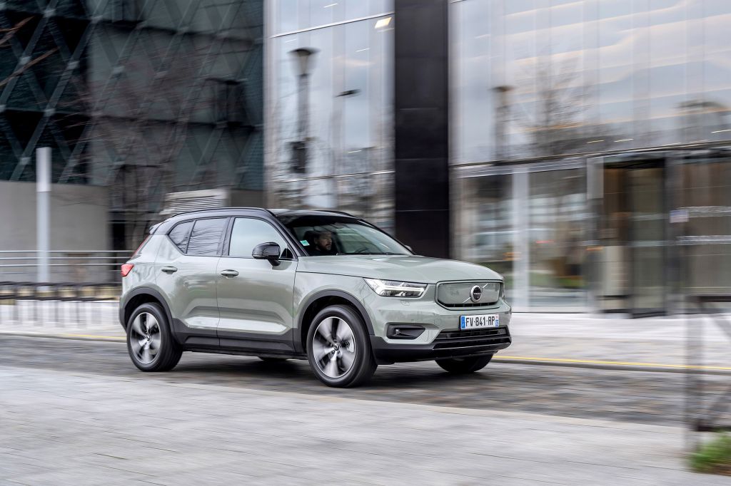 VOLVO XC40 Recharge P8 AWD 408 ch SUV 2021