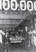 Le record de la Ford T vient d'être battu par la Coccinelle (plus de  15 million