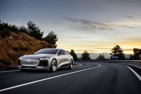 Photo AUDI A6 (C8) e-tron concept