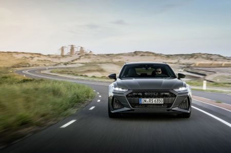 Photo AUDI RS6 (C8) Avant performance 630 ch