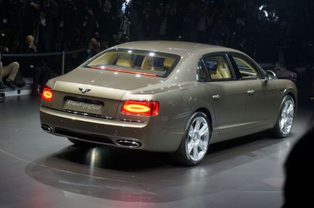 BENTLEY FLYING SPUR