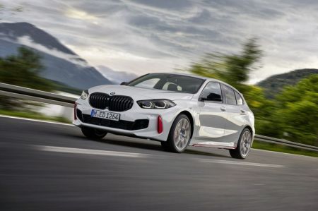 Photo BMW SERIE 1 (F40 5 portes) 128ti 268 ch