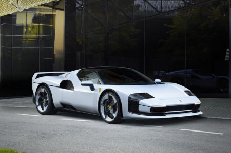 galerie photo FERRARI SC40
