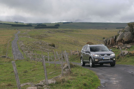 galerie photo MITSUBISHI (2) 2.0 DI-D